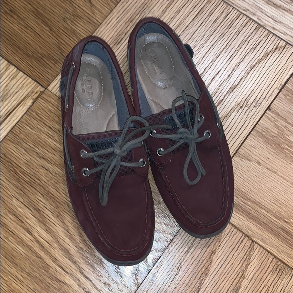 Maroon Sperrys